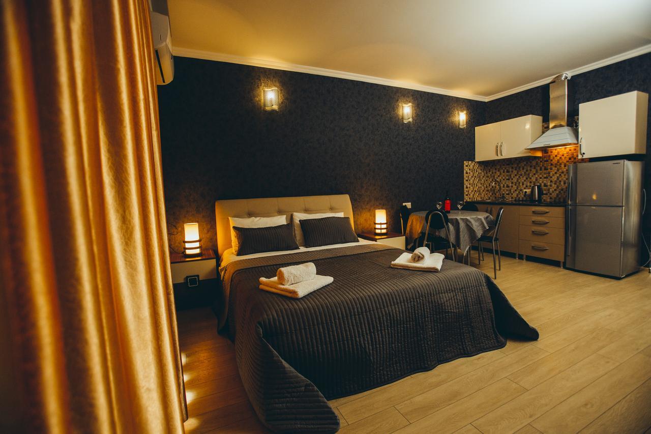 Sea Towers Suite 巴统 外观 照片